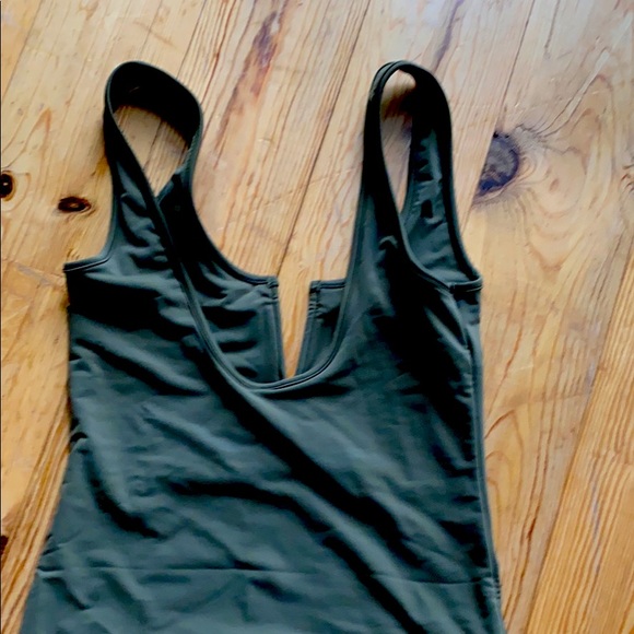 Swimsuit - Picture 2 of 3